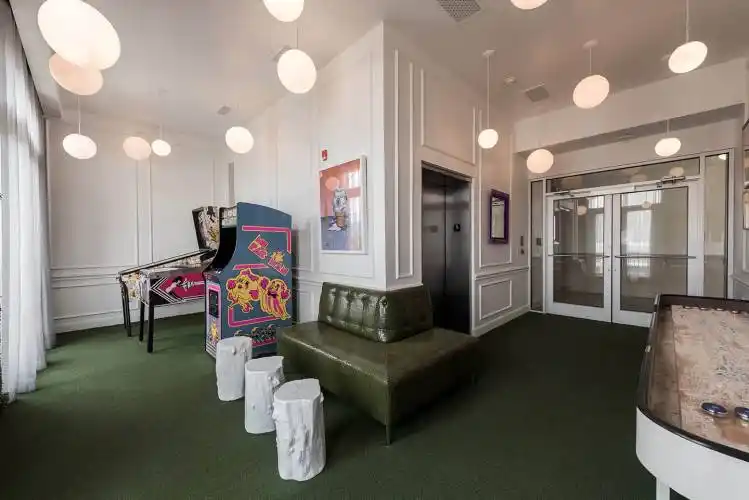 Rental by Apartment Wolf | City Place Midtown | 306 McGowen St, Houston, TX 77006 | apartmentwolf.com