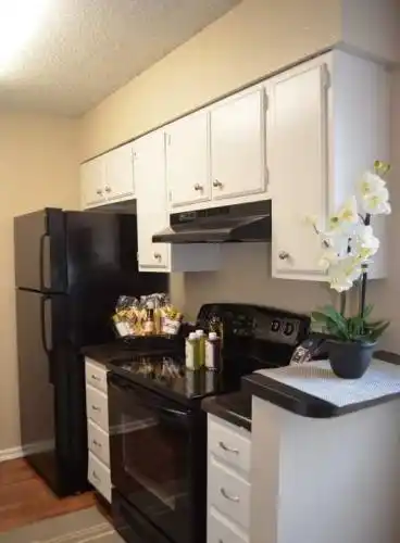 Rental by Apartment Wolf | Forest Oaks | 6313 Evers Rd, San Antonio, TX 78238 | apartmentwolf.com