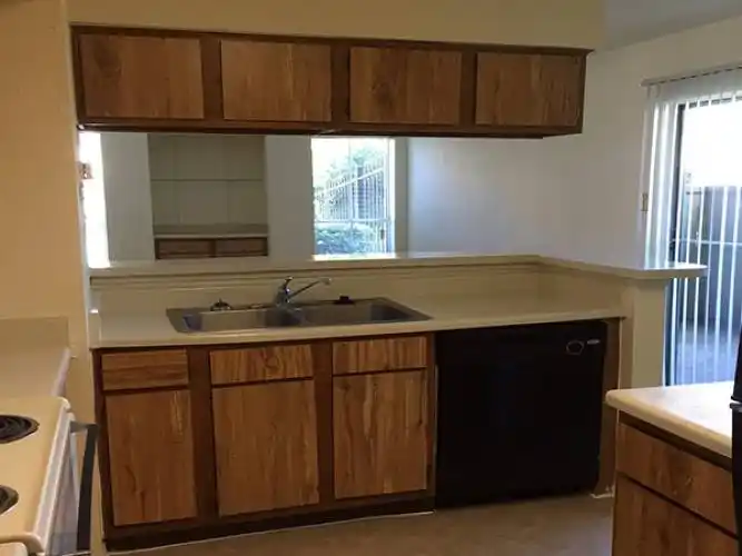 Rental by Apartment Wolf | Scotland Yard | 2250 Holly Hall St, Houston, TX 77054 | apartmentwolf.com