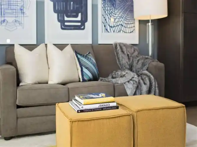 Rental by Apartment Wolf | Knox Heights | 4646 McKinney Ave, Dallas, TX 75205 | apartmentwolf.com