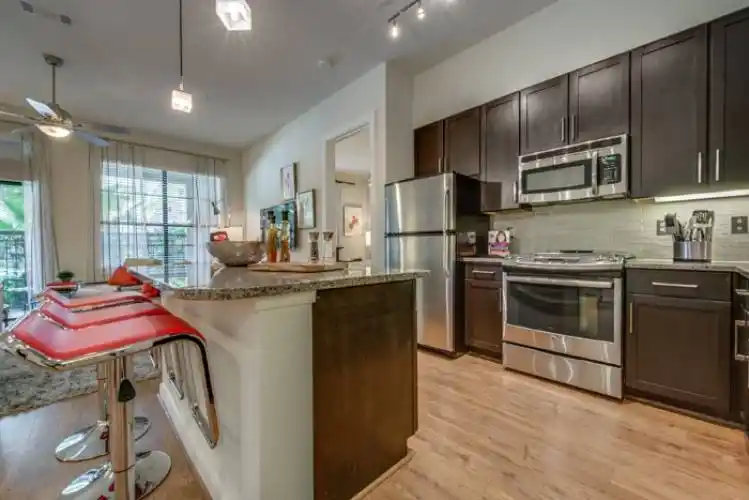 Rental by Apartment Wolf | The Grove at Wilcrest | 11070 Katy Fwy, Houston, TX 77043 | apartmentwolf.com