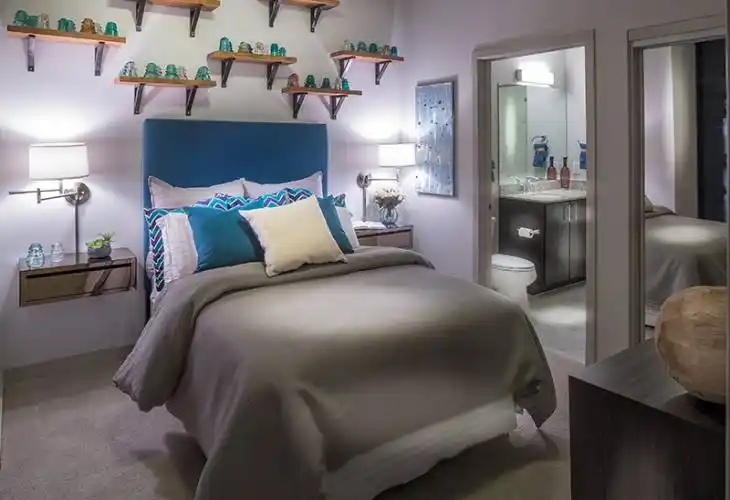 Rental by Apartment Wolf | SkyHouse Main | 1725 Main St, Houston, TX 77002 | apartmentwolf.com