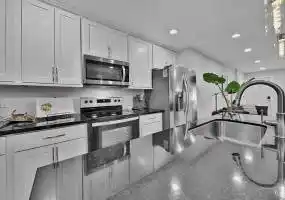 Rental by Apartment Wolf | Vermont Condos | 1418 Vermont St | apartmentwolf.com Rental by Apartment Wolf | Vermont Condos | 1418 Vermont St | apartmentwolf.com