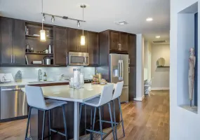 Rental by Apartment Wolf | Saint Paul | 3500 North Saint Paul Street | apartmentwolf.com