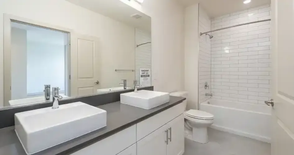 Rental by Apartment Wolf | Probandt Street | 410 Probandt Street | apartmentwolf.com