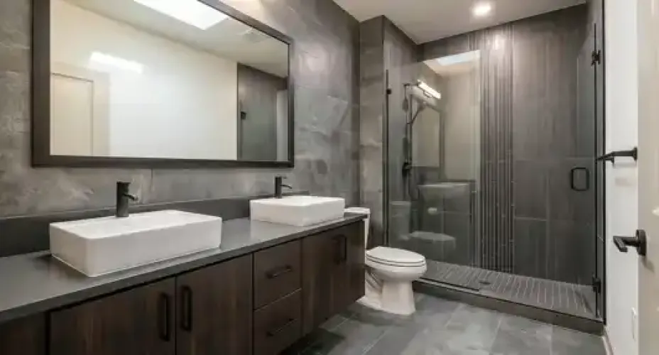 Rental by Apartment Wolf | Elmira | 1202 E Elmira St | apartmentwolf.com