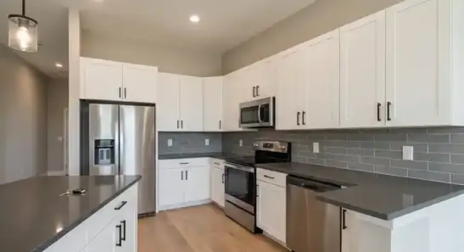 Rental by Apartment Wolf | E Commerce | 3623 E Commerce St | apartmentwolf.com
