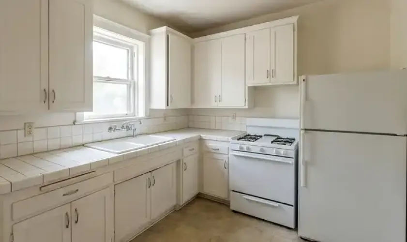 Rental by Apartment Wolf | North Austin Street | 3520 North Austin Street | apartmentwolf.com