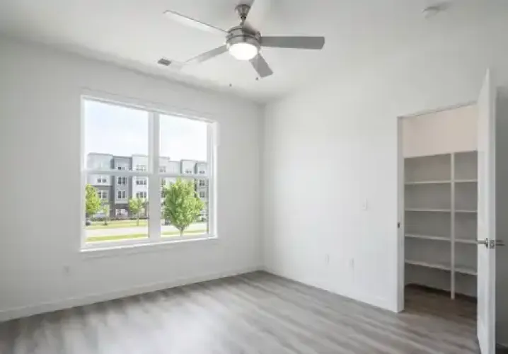 Rental by Apartment Wolf | West Villaret | 1471 West Villaret Blvd | apartmentwolf.com
