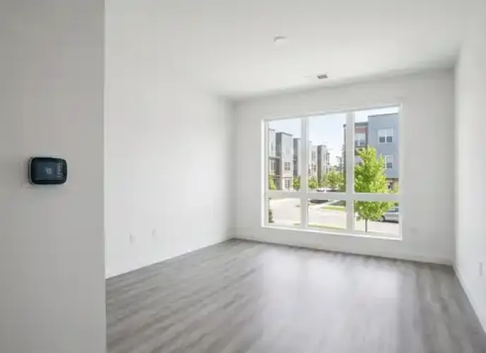 Rental by Apartment Wolf | West Villaret | 1471 West Villaret Blvd | apartmentwolf.com