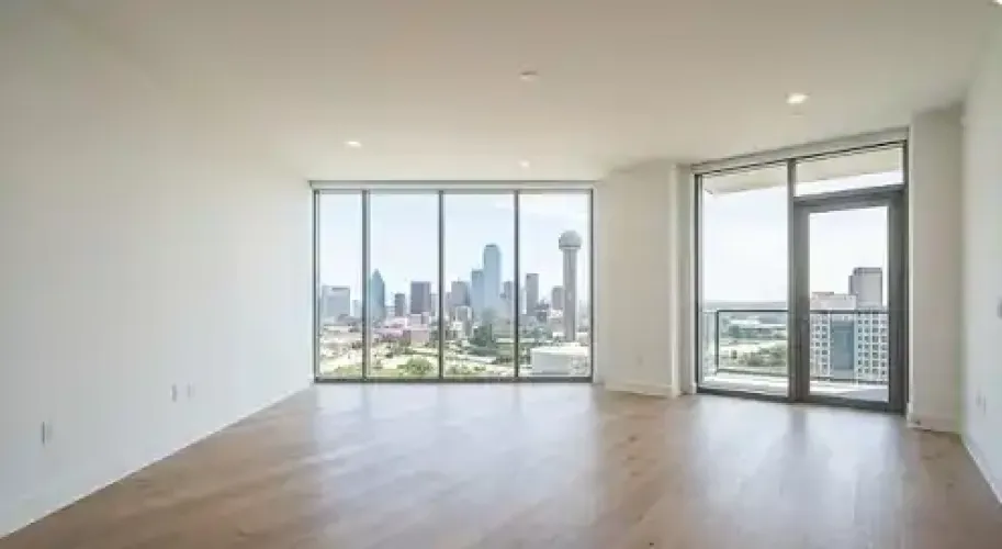 Rental by Apartment Wolf | Field | 2398 N Houston St | apartmentwolf.com