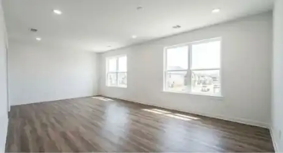 Rental by Apartment Wolf | Marine | 3636 Marine Creek Pky | apartmentwolf.com