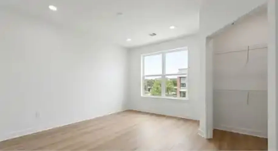 Rental by Apartment Wolf | Ridge | 4700 Lake Ridge Pky | apartmentwolf.com