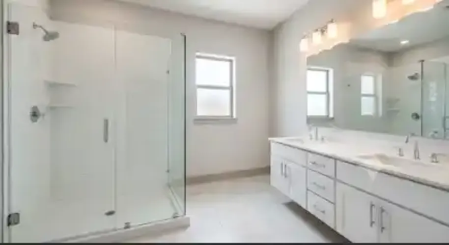 Rental by Apartment Wolf | City | 8801 N City Dr | apartmentwolf.com