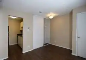 Rental by Apartment Wolf | The Cordoba | 7810 Callaghan Rd, San Antonio, TX 78229 | apartmentwolf.com Rental by Apartment Wolf | The Cordoba | 7810 Callaghan Rd, San Antonio, TX 78229 | apartmentwolf.com